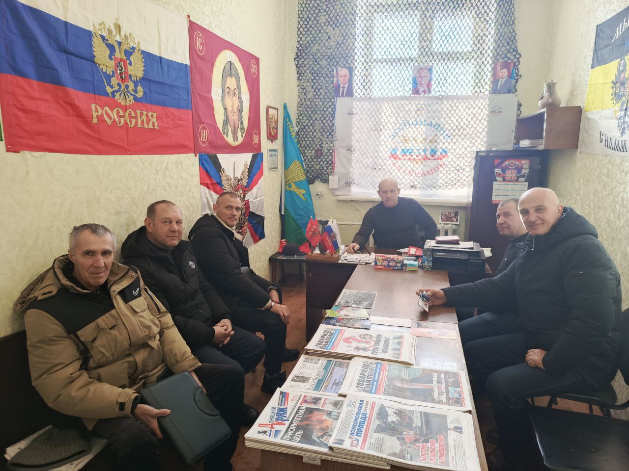 Еженедельное совещание в отделении Ассоциации ветеранов СВО ДНР города Снежное