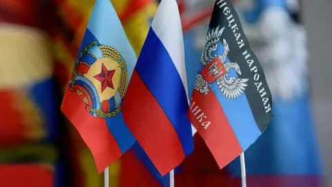 Сегодня четвертая годовщина признания Россией независимости ДНР и ЛНР